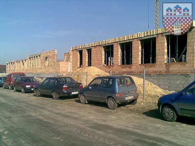 : Najważniejszą inwestycją finansowaną ze środków unijnych jest budowa gimnazjum przy ul.Ofiar Katynia. 